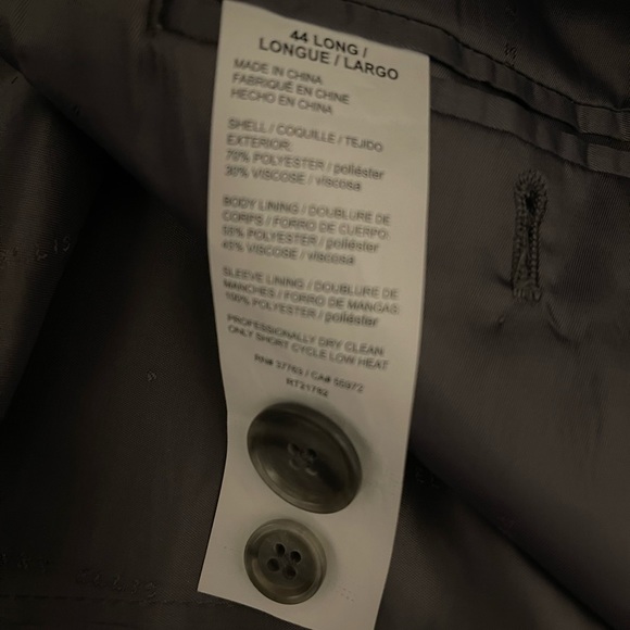 Van Heusen slim fit Mens suit - Picture 6 of 6